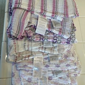 Swaddle blankets